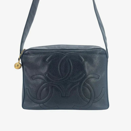 rb458-chanel-vintage-black-caviar-leather-triple-cc-camera-bag