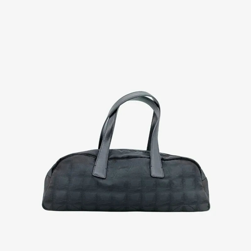 js905-chanel-vintage-black-nylon-handbag