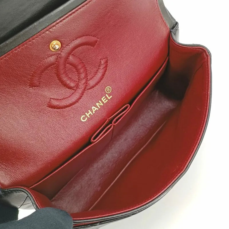 jt008-chanel-vintage-black-lambskin-23cm-classic-flap-bag