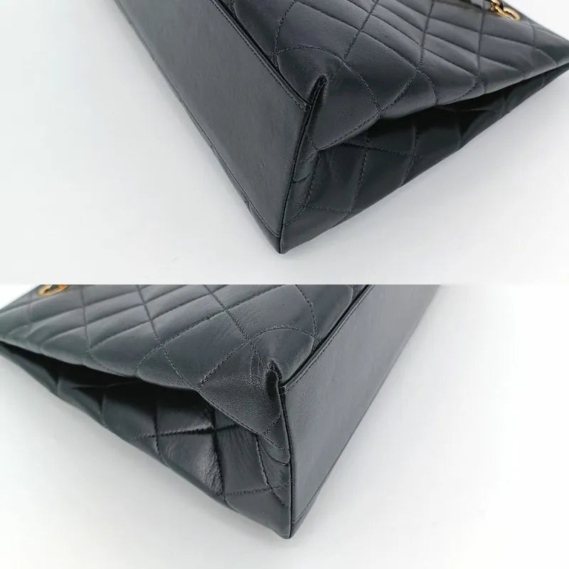 js661-chanel-vintage-black-lambskin-quilted-tote-bag