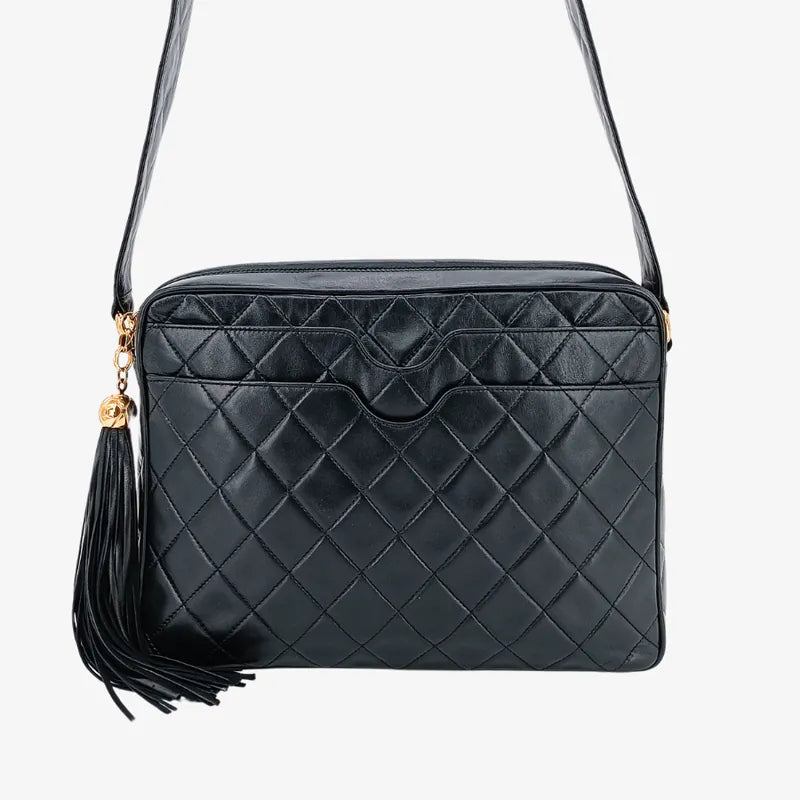 rb768-chanel-vintage-black-lambskin-quilted-camera-bag