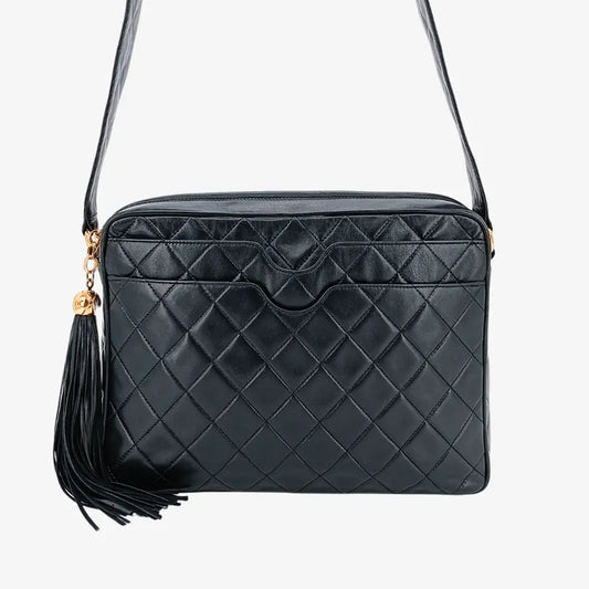 rb768-chanel-vintage-black-lambskin-quilted-camera-bag