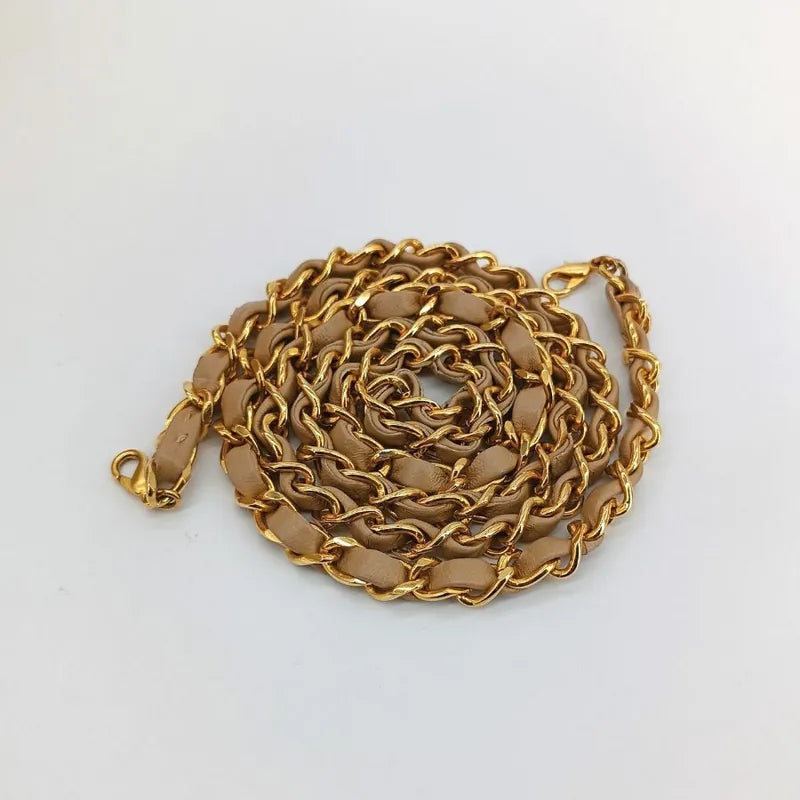 js720-chanel-vintage-begie-lambskin-quilted-31-tote-bag