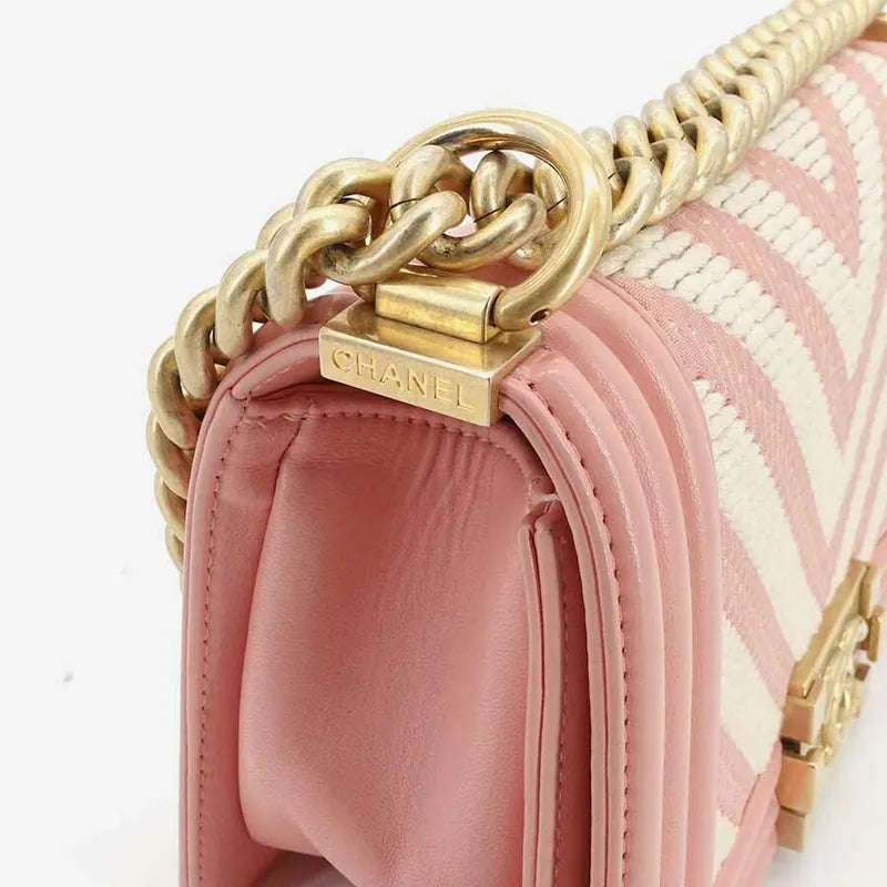 jr591-chanel-boy-pink-lambskin-flap-bag