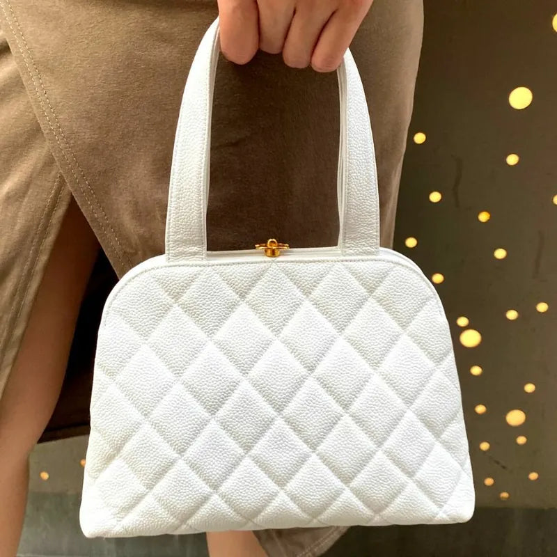 jah88-chanel-vintage-white-caviar-leather-quilted-handbag