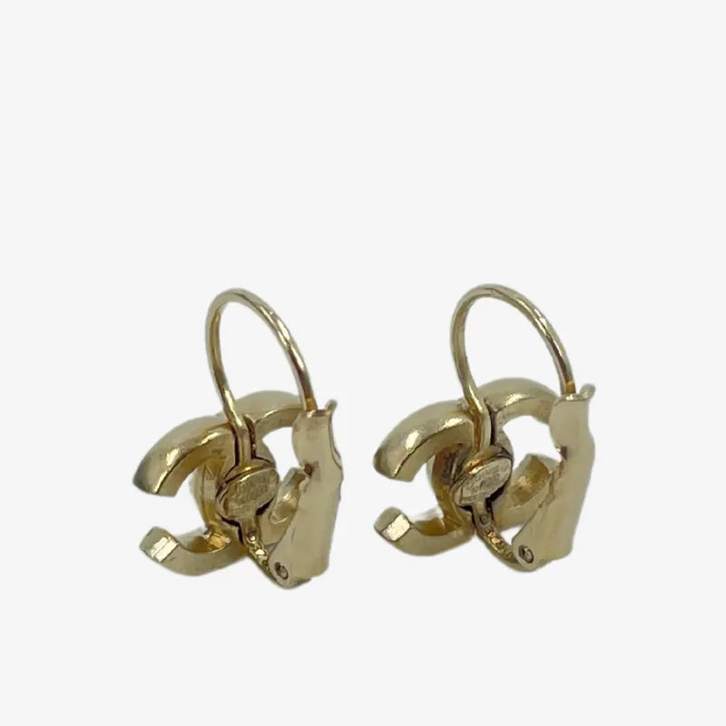 jt396-chanel-coco-mark-white-earring