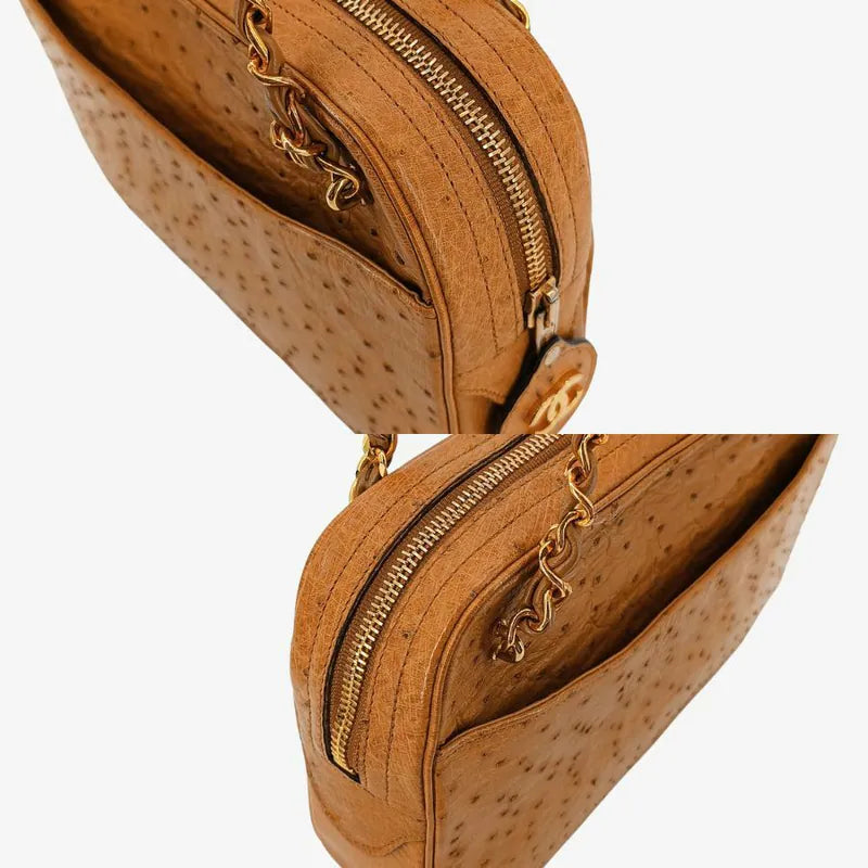 ra009-chanel-vintage-beige-ostrichskin-camera-bag