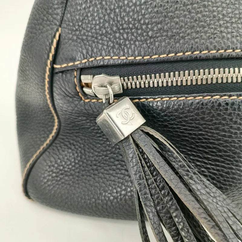 jw170-chanel-vintage-black-caviar-leather-handbag