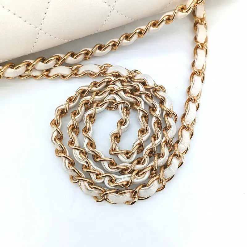 jt157-chanel-vintage-white-lambskin-25cm-flap-bag