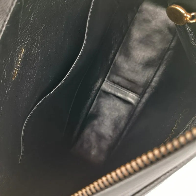 rb916-chanel-vintage-black-caviar-leather-tassel-camera-bag