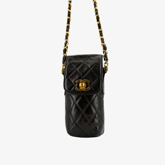 JW934 - CHANEL Vintage Black Lambskin Phone Bag