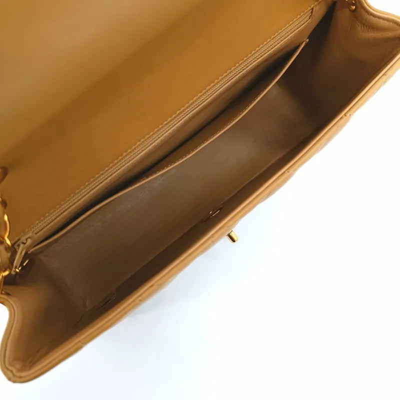 js328-chanel-vintage-beige-lambskin-25cm-diana-flap-bag