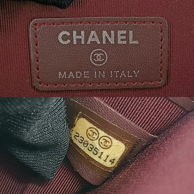 rb522-chanel-black-lambskin-classic-zipped-key-holder-case