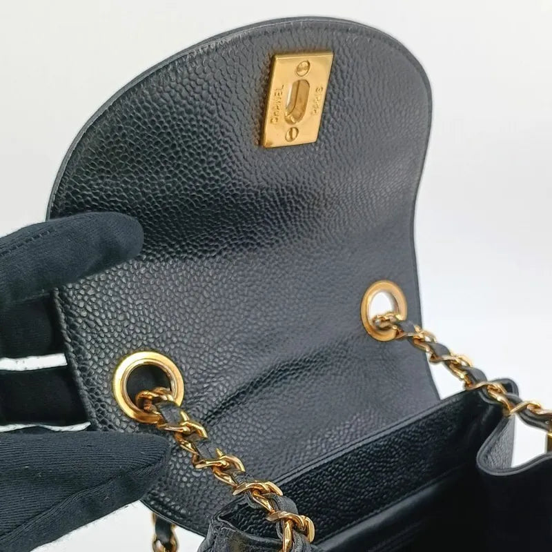 jah122-chanl-vintage-black-caviar-leather-flap-bag
