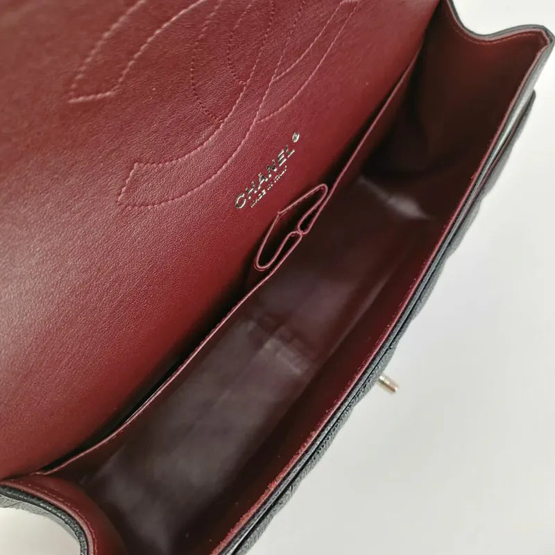 c461-chanel-black-caviar-leather-jumbo-classic-flap-bag