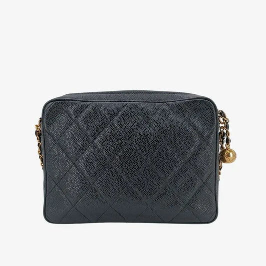 ju915-chanel-vintage-black-caviar-leather-quilted-camera-bag