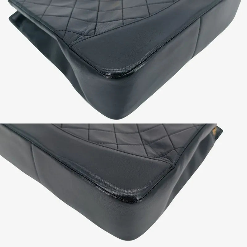 jah162-chanel-vintage-black-lambskin-mini-31-tote-bag