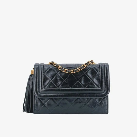 ra135-chanel-vintage-black-lambskin-quilted-flap-bag