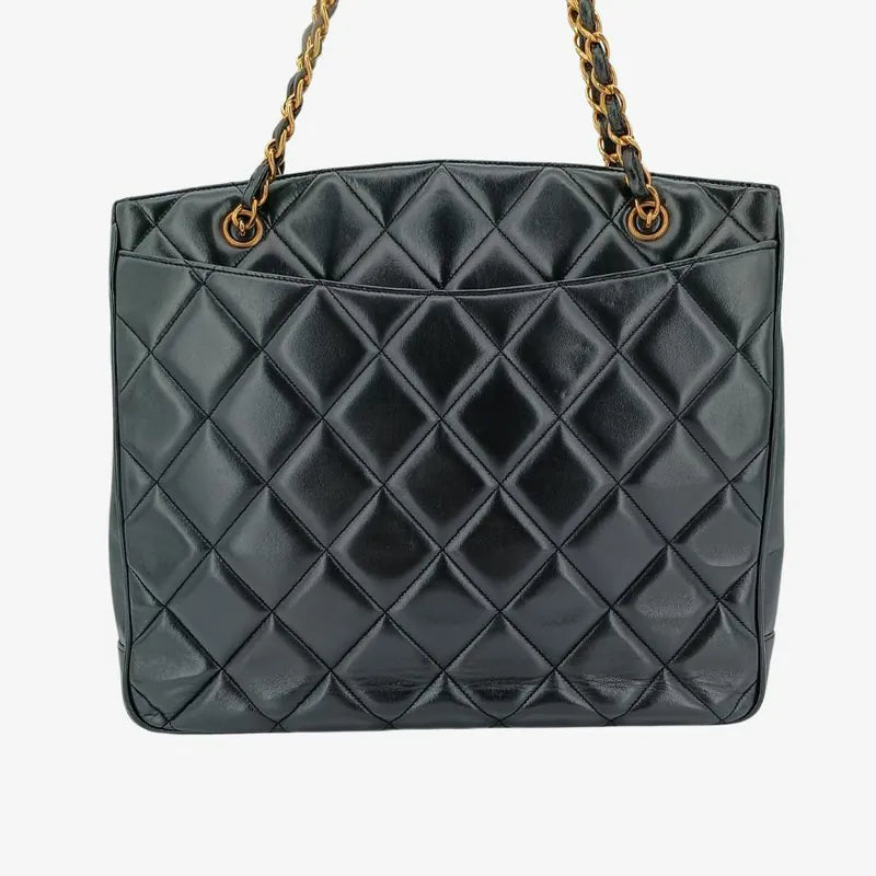ra554-chanel-vintage-black-lambskin-big-cc-turnlock-tote-bag