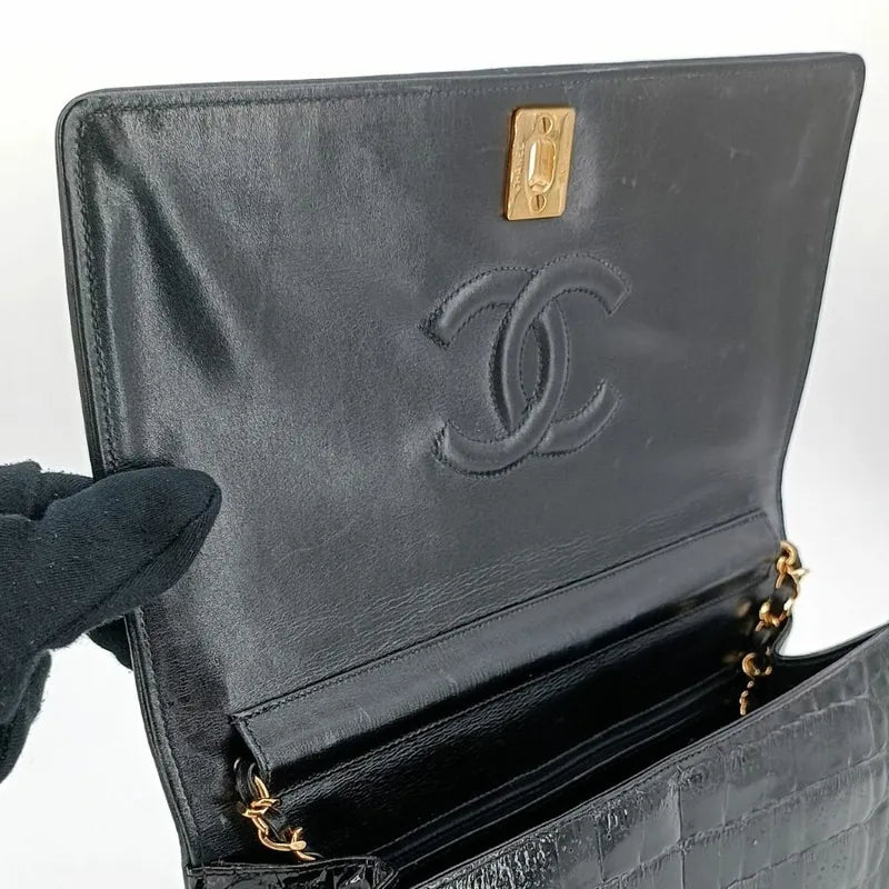 jt298-chanel-vintage-black-crocodile-skin-flap-bag