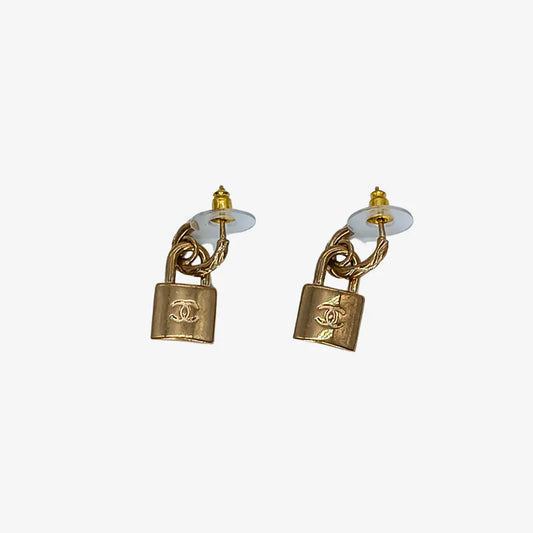 rc292-chanel-cc-padlock-drop-earrings