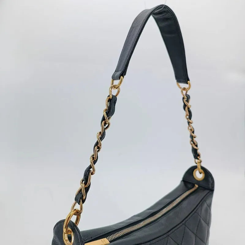 rb425-chanel-vintage-black-caviar-leather-quilted-chain-handbag