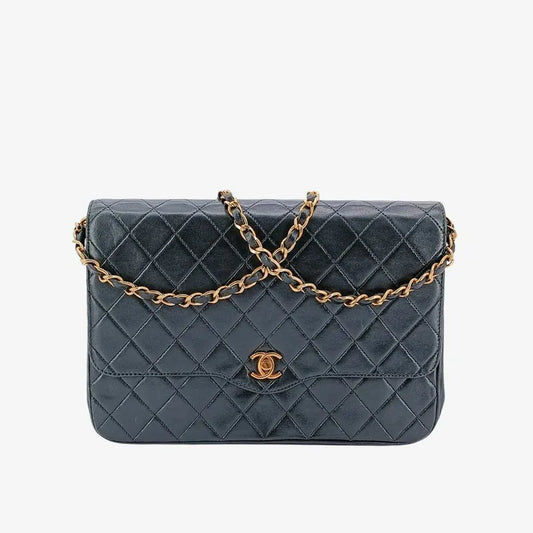 ra952-chanel-vintage-black-lambskin-quilted-flap-bag