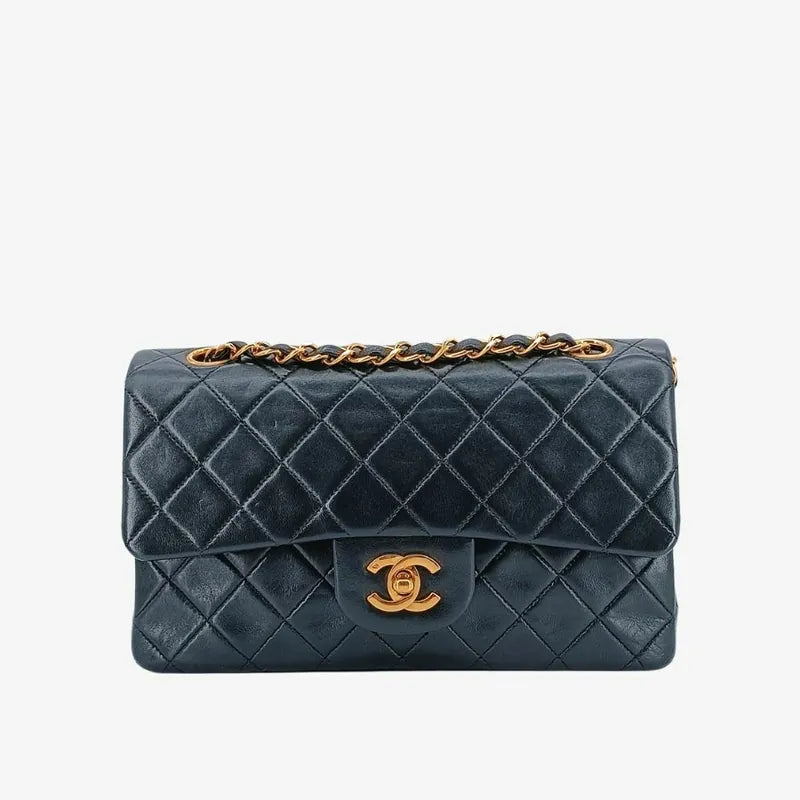 jt562-chanel-vintage-black-lambskin-23cm-classic-flap-bag