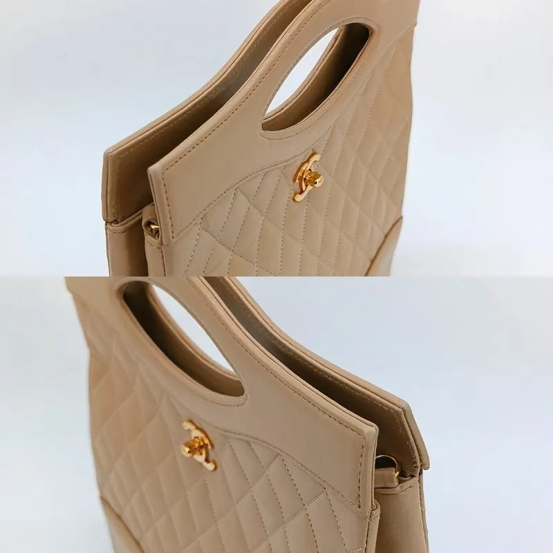 js720-chanel-vintage-begie-lambskin-quilted-31-tote-bag
