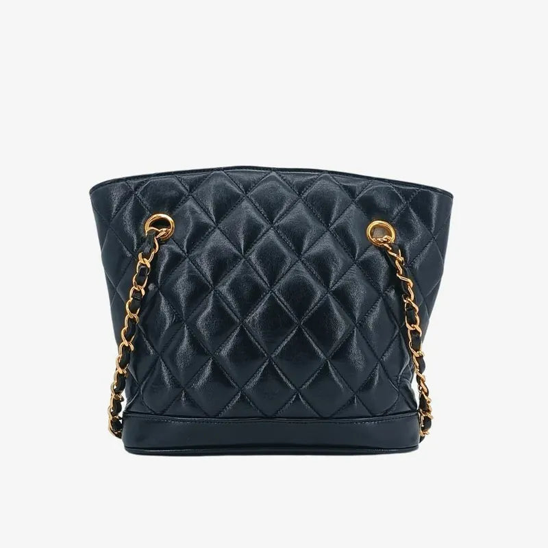 ra121-chanel-vintage-black-lambskin-quilted-shoulder-bag