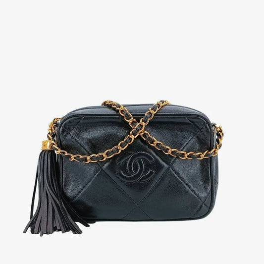 ra465-chanel-vintage-black-lambskin-quilted-camera-bag