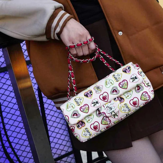 jr858-chanel-pink-canvas-valentine-heart-print-flap-bag
