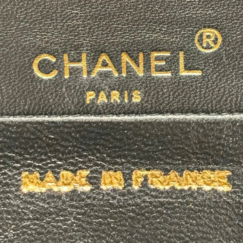 jw391-chanel-vintage-bicolor-beige-black-lambskin-flap-bag