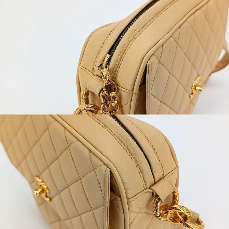 ra999-chanel-vintage-beige-lambskin-quilted-camera-bag