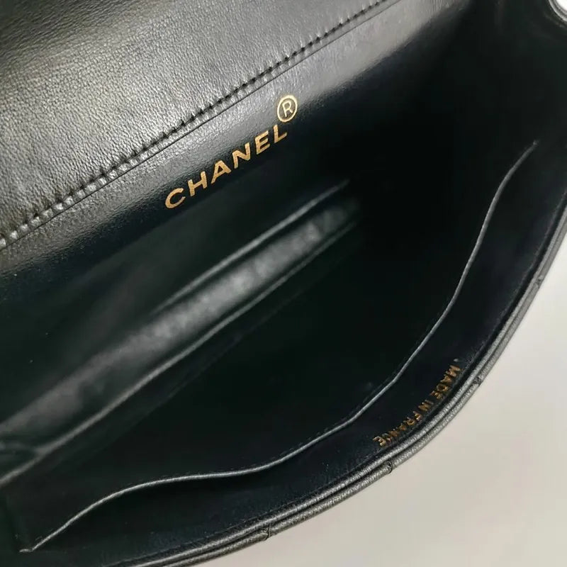 js536-chanel-vintage-black-lambskin-23cm-double-side-flap-bag