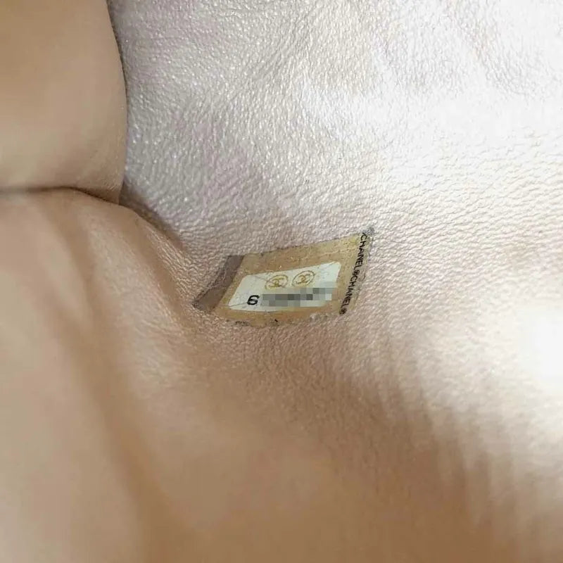 jr503-chanel-vintage-beige-and-black-lambskin-quilted-shopping-bag