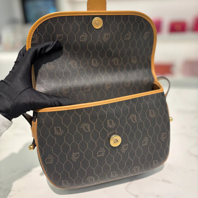 jw769-christian-dior-brown-black-canvas-honeycomb-shoulder-bag