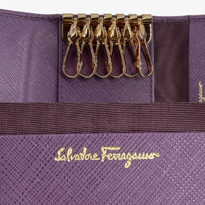 jy312-salvatore-ferragamo-vintage-purple-leather-key-bag