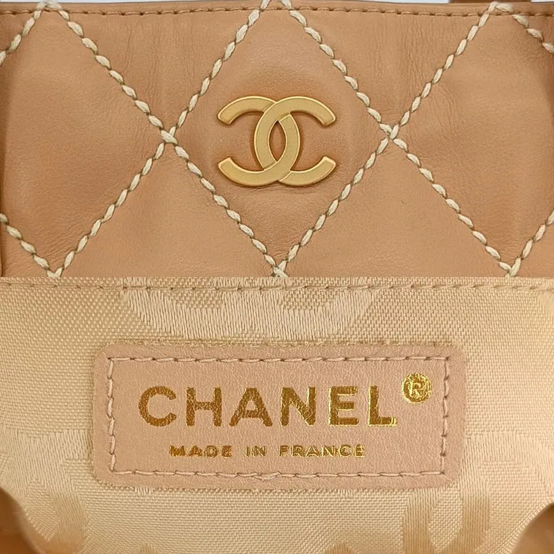 ra322-chanel-vintage-beige-calfskin-wild-stitch-tote-bag