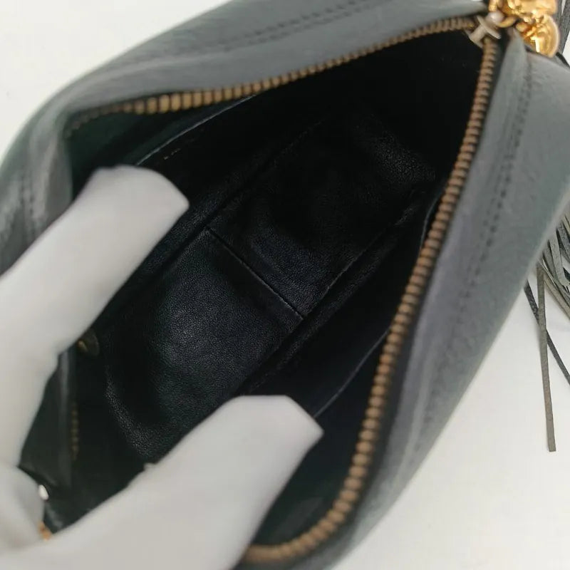 ju669-chanel-vintage-black-caviar-leather-gold-chain-chevron-camera-bag