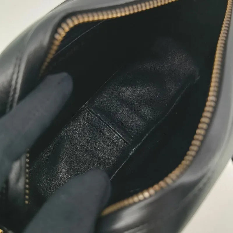 ra575-chanel-vintage-black-lambskin-gold-chain-camera-bag