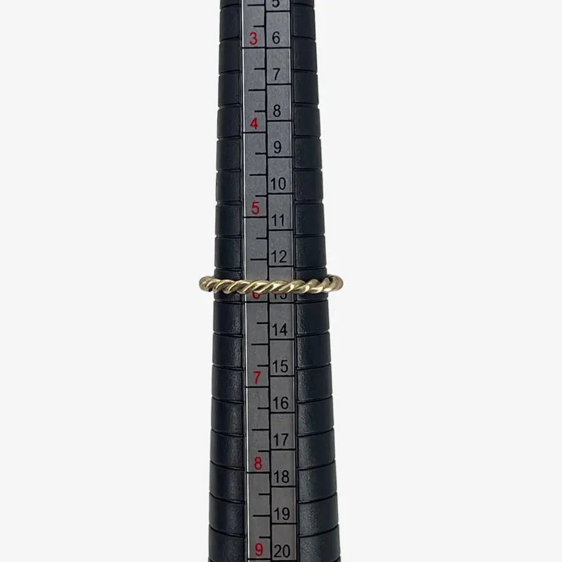 jy314-chanel-black-and-gold-plated-camellia-logo-ring