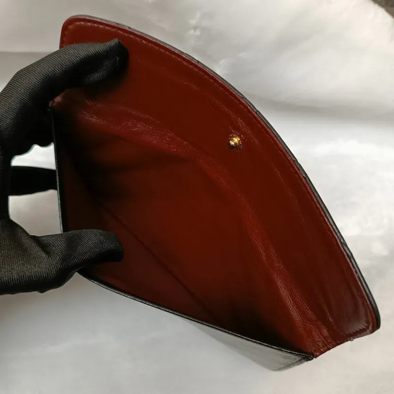 jx099-chanel-vintage-black-lambskin-pouch