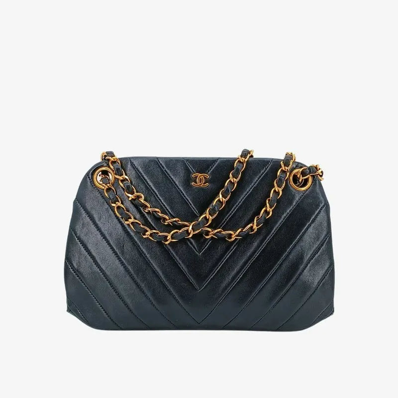 jt293-chanel-vintage-black-lambskin-chevron-handbag