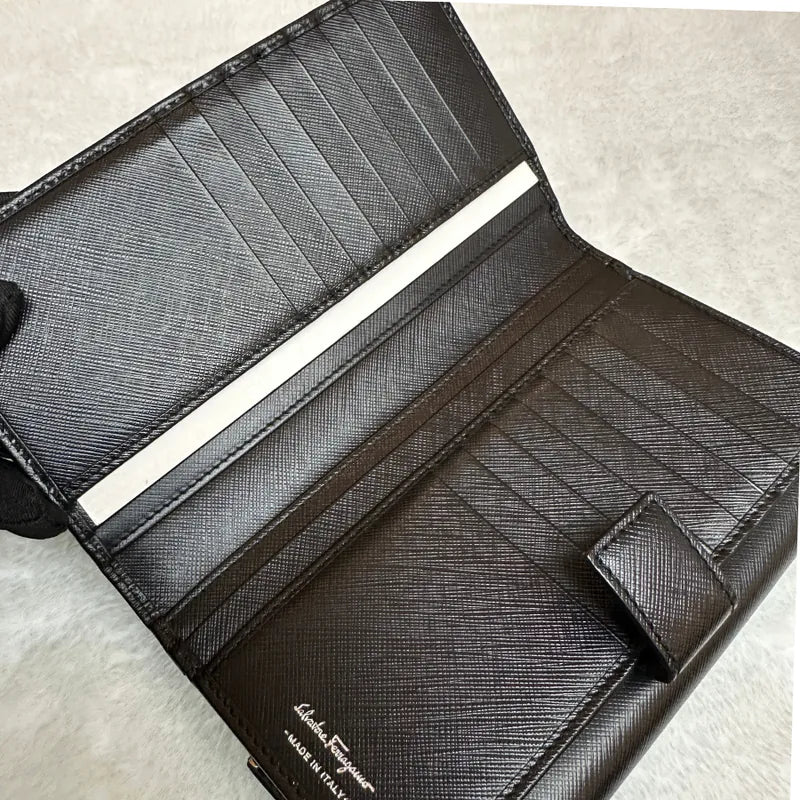 jc203-salvatore-ferragamo-calfskin-black-long-wallet