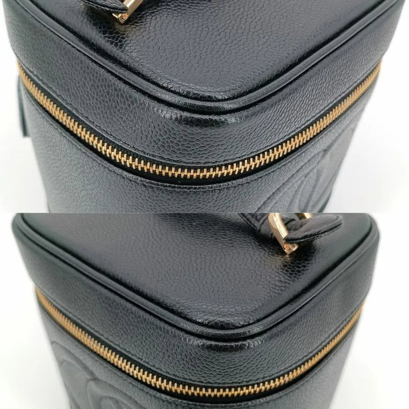 jt176-chanel-vintage-black-caviar-leather-cosmetic-bag