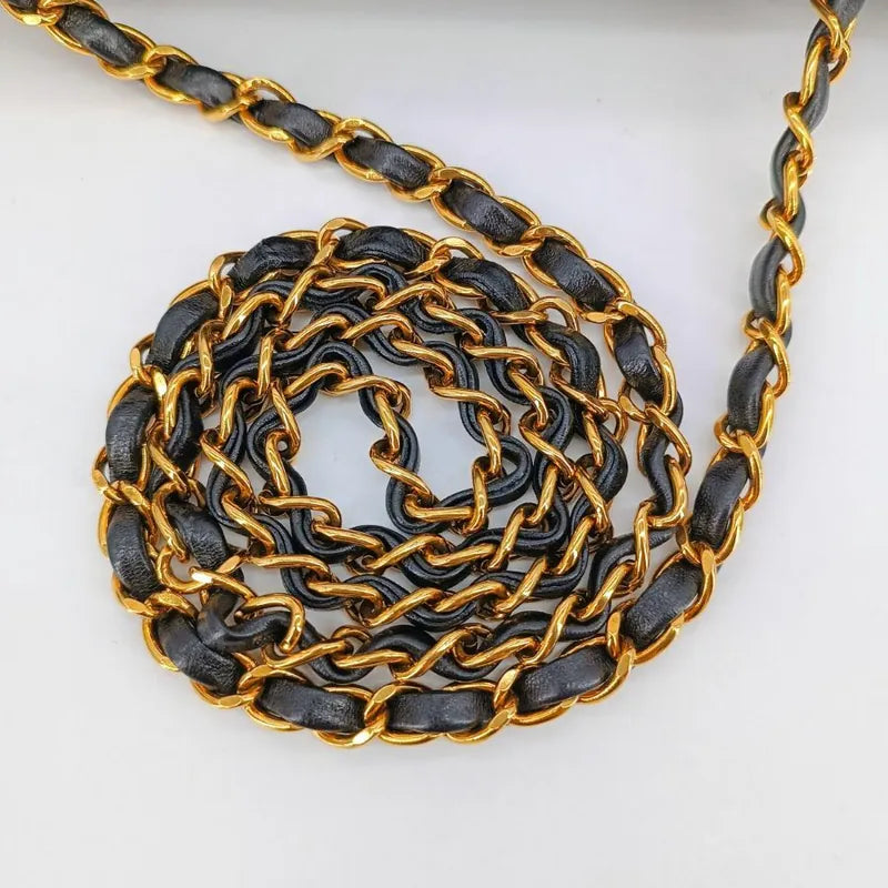 jt436-chanel-vintage-black-lambskin-25cm-diana-flap-bag