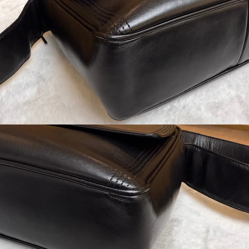 jw611-chanel-vintage-black-lambskin-camera-bag