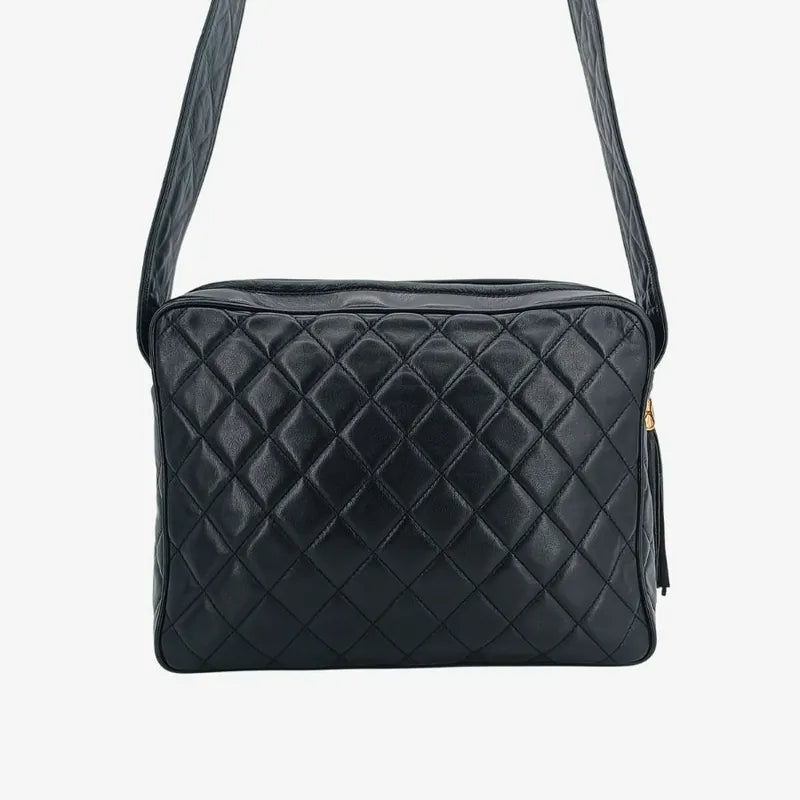 jt175-chanel-vintage-black-lambskin-tessel-camera-bag