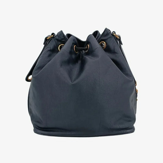 ra815-chanel-vintage-navy-lambskin-bucket-bag